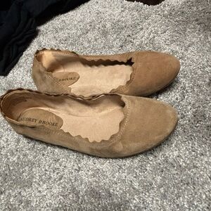 Audrey Brooke Brown Scalloped Flats